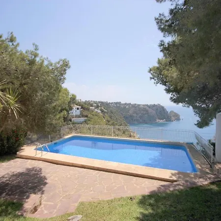 Villa Maria 10